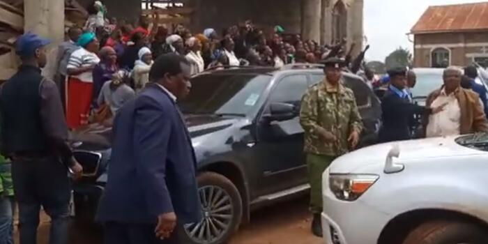 The commotion that ensued outside the church after the confrontation between Kiharu MP Ndindi Nyoro and Maina Kamanda.