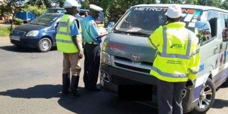 NTSA officers inspecting a Matatu on the road. There was a 14 per cent increase in men's death in accidents compared to an 11 per cent in women as of Tuesday, October 15. Photo: File.