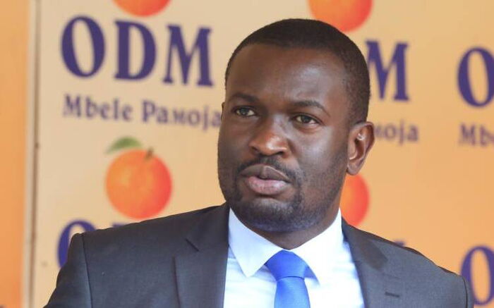 ODM Secretary-General Edwin Sifuna addressing the press at ODM house. On Wednesday, November 13 ODM responded to claims of CS Fred Matiang'i's secret meeting with Raila Odinga.