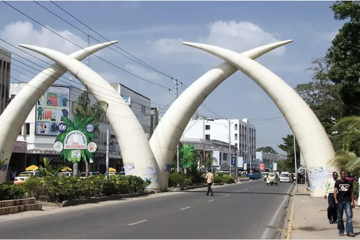 The tusks along Moi Avenue in Mombasa 