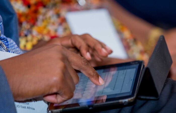 https://www.kenyans.co.ke/files/styles/article_inner/public/images/news/texting.jpeg?itok=Dj2an5MR https://www.kenyans.co.ke/files/styles/article_inner/public/images/news/texting.jpeg?itok=Dj2an5MR