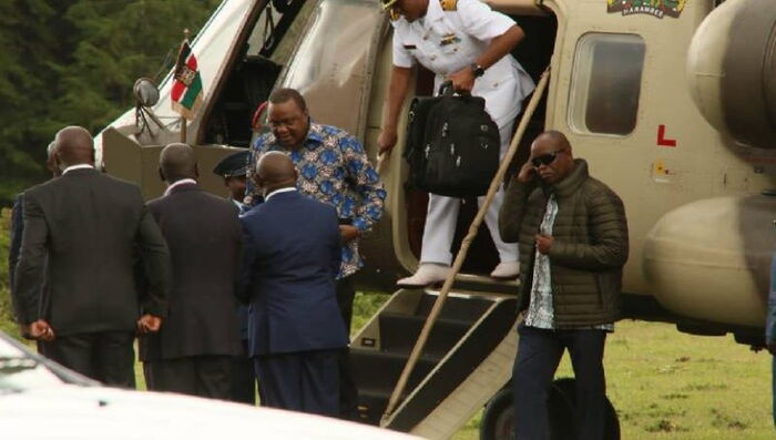 Uhuru Kenyatta arriving at Sagana State Lodge in Nyeri for a meeting with Mt Kenya leaders on Friday, November 15