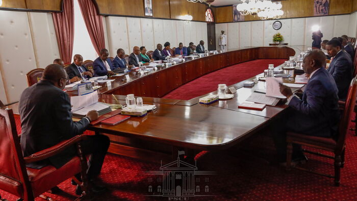President Uhuru Kenyatta chairs a cabinet meeting at State House Nairobi On Thursday, November 21.