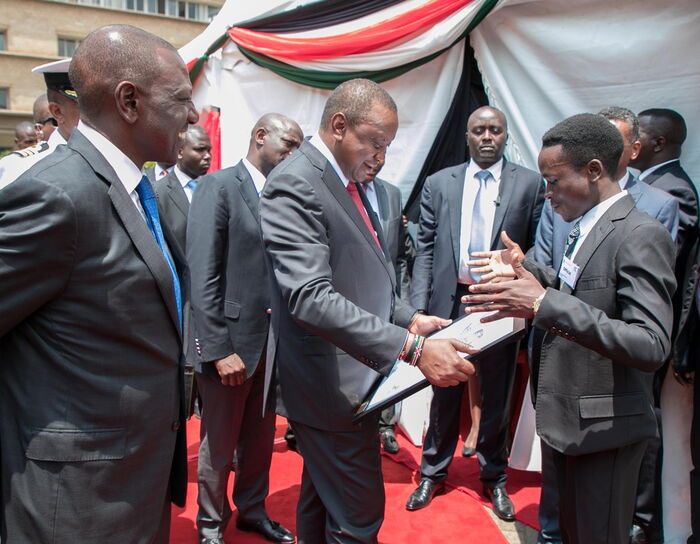 Uhuru Declines Reading Formal Speech on Live TV - Kenyans.co.ke