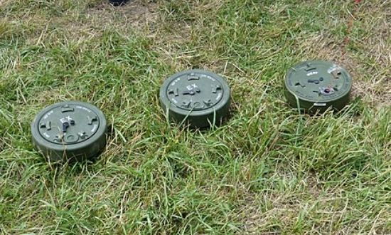 An image of a landmine device