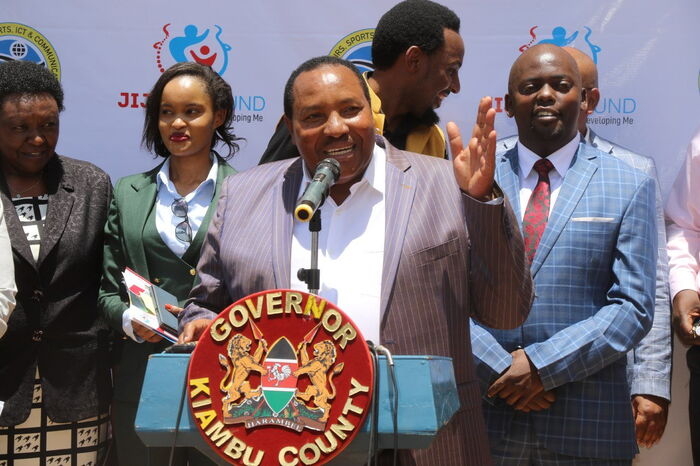 Kiambu Governor Ferdinand Waititu with County Executives at a past event. Some of the executives are rebelling against the acting governor, stating that they do not recognize his authority.