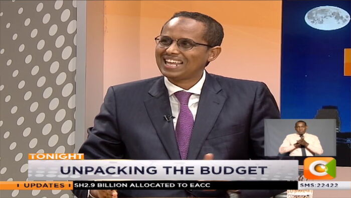 Economist Mohammed Welihye on Citizen TV at a past event. He stated that Uhuru used the budget deficit to get the MPs to raise the debt ceiling in order to prevent government shutdown.
