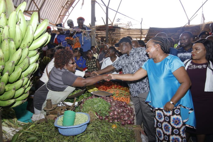 Kirinyaga Governor Anne Waiguru with Interior CS Fred Matiang'i interact with traders at Kagio Market, Kirinyaga County on Friday, November 29, 2019