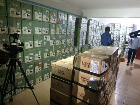Stolen mobile phones recovered by the DCI on April 13, 2020.