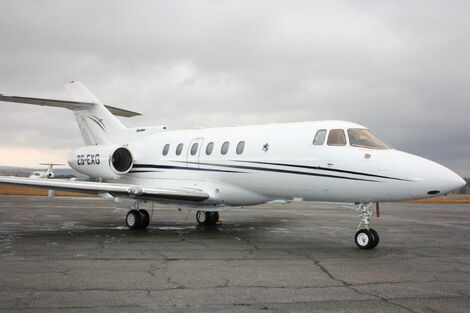 An image of the 2001 model of the Hawker 800 X, ZS-EXG.