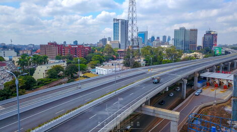 A police car atop the Nairobi Expressway.