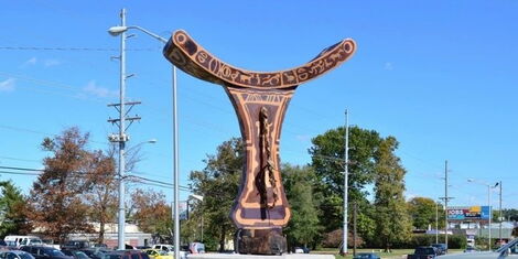 A sculpture by Kiptoo at Lexington, Kentucky