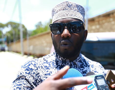 Senator Anwar Loitiptip speaking during a pass press conference