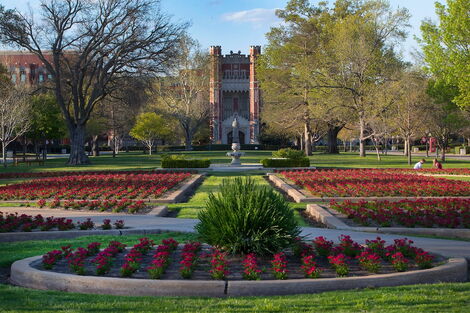 Building inside the University of Oklahoma