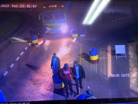 Bus driver makes a dramatic stop at DCI headquarters to hand over rogue passengers on Wednesday night, May 11, 2022.