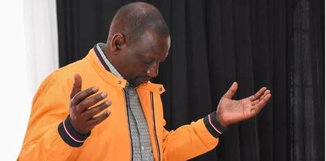 DP Ruto prays with leaders at his Karen, Nairobi home on Thursday, August 20, 2020