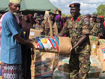 Colonel David Chesire leading a food donation drive in Bulagolol, fafi, Garissa County in December 2020.