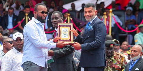 Former Mombasa governor Ali Hassan Joho (left) and new governor Abdulswamad during the swearing-in held in Mombasa on Thursday September 15, 2022
