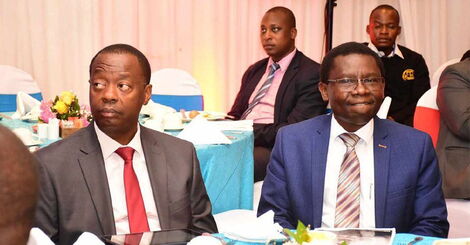 Octagon Africa Group CEO Fred Waswa (right) and Retirements Benefits Authority CEO Nzomo Mutuku (left) during the announcement launch of the strategic business partnership signed between Octagon Africa and Alexander Forbes.