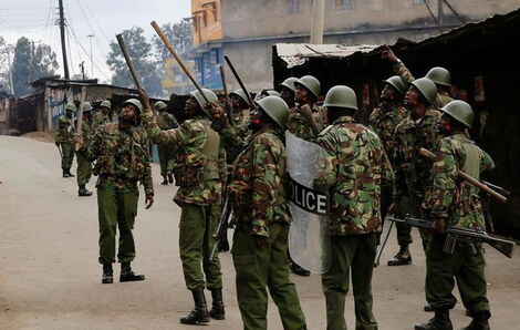 https://www.kenyans.co.ke/files/styles/article_inner_mobile/public/images/media/GSU%20Officers%20Kisumu.jpg?itok=bdQiDBDm https://www.kenyans.co.ke/files/styles/article_inner_mobile/public/images/media/GSU%20Officers%20Kisumu.jpg?itok=bdQiDBDm