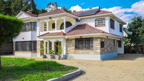 A luxurious mansion in Kenya