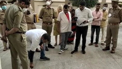 File photo of Indian police officers at a crime scene