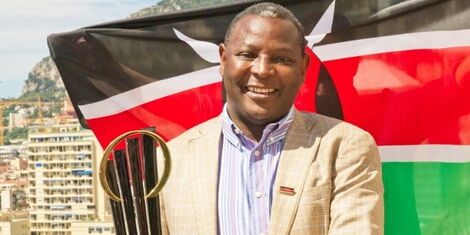 Equity Group CEO James Mwangi with his Ernst and Young Award in 2012
