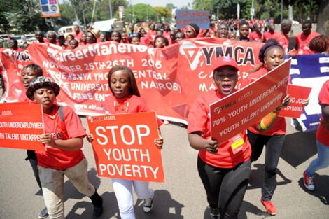 Kenyan youth march against poverty and undereployment in 2016