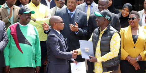 Governor of Kilifi, Amason Kingi (center) will be officially welcomed by DP William Ruto in Kenya Kwanza at his office in Karen on Tuesday 10 May 2022.