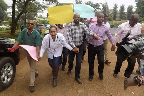Striking Kirinyaga health workers demonstrating in Kerugoya town on May 29, 2019.
