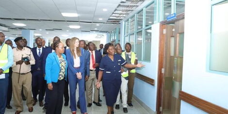 Kirinyanga Governor Anne Waiguru (in sky blue blazer) showing UK ambassador to Kenya Jane Marriot (in blue pantsuit) around the Kerugoya Level Five Hospital on Wednesday October 19 2022