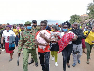 Catherine Mutua in Company of Police After Receiving a Donation From DP Ruto on Thursday December 2, 2021