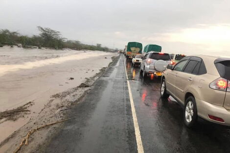 Motorists in traffic after heavy rain cut off Narok-Mai Mahiu road on April 23, 2019.