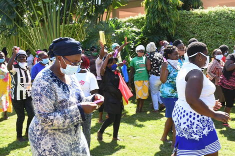 Murang'a Women Rep Sabina Chege distributing food to commercial sex workers on Monday, May 25