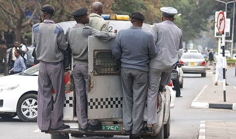 A photo of Nairobi County Askaris on a patrol.