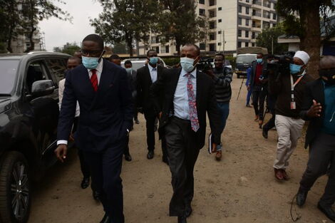 Nairobi Senator Johnson Sakaja arriving at Kilimani Police Station on Monday, July 20, 2020 in the company of his lawyer Mutula Kilonzo