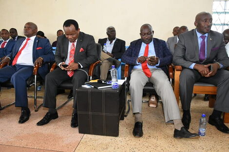 Nyeri Governor Mutahi Kahiga (left), Nyeri Town Member of Parliament Ngunjiri Wambugu (second left)among other leaders during a consultative Building Bridges Initiatives (BBI) meeting at the ACK St. Peters Hall in Nyeri on Wednesday, February 26, 2020.