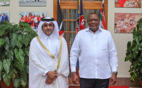 President Uhuru Kenyatta (right) and Dr Mutlaq bin Majed Al-Qahtani, who is the Special Envoy of the Foreign Minister of the State of Qatar at State House on Thursday, May 6, 2020.