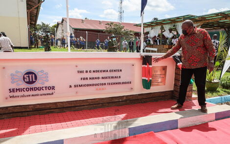 President Uhuru Kenyatta has officially opened the Semi-Conductors Technologies factory at Dedan Kimathi University of Technology on April 26, 2021