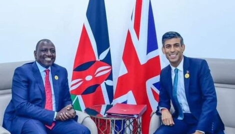 President William Ruto (left) meets British Prime Minister Rishi Sunak at the COP27 conference on Monday, November 7, 2022.