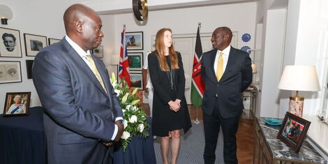 President William Ruto, DP Rigathi Gachagua and UK Ambassador Jane Marriott signing of the Condolence Book for Her Majesty Queen Elizabeth II at the UK High Commissioner’s Residence, Muthaiga, Nairobi.