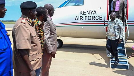 Deputy President Rigathi Gachagua alighting from the Kenya Airforce in Kisumu International Airport on September 23, 2022