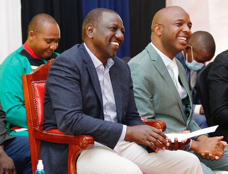 Deputy President William Ruto and Murang'a senator Irungu Kang'ata at his residence Karen on October 11, 2021.
