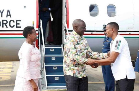 Deputy President William Ruto is received in Mombasa by Nyali MP Mohammed Ali after flying in a Kenya Airforce jet in the past