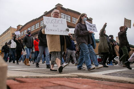 Protests in US on Friday April 15, 2022 following the shooting of a black man by a cop 