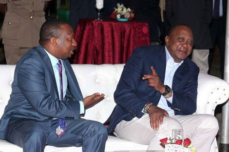 Former Nairobi Governor Mike Sonko (left) with President Uhuru Kenyatta
