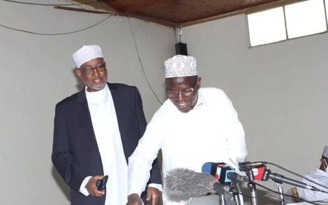 Supkem national chairman Hassan Ole Naado (Right) with Chairman of the National Muslim leaders forum Abdillahi Abdi.