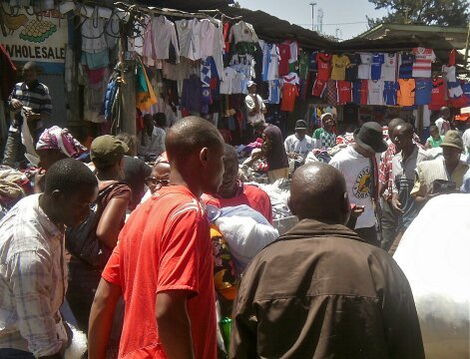 Marchands photographiés au marché de Gikomba, Nairobi.