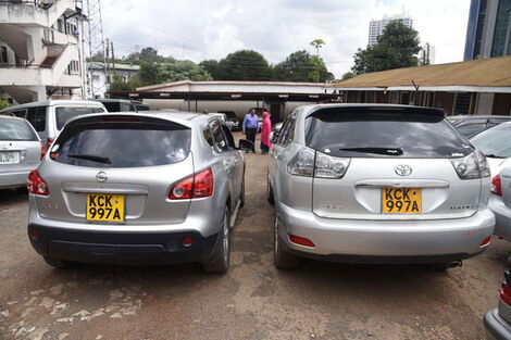 Two vehicles with similar number plates at Nairobi County Police headquarters on November 19, 2018.