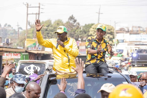 UDA Running Mate Rigathi Gachagua (left) and Senator Kiambu Kimani Wamatangi.